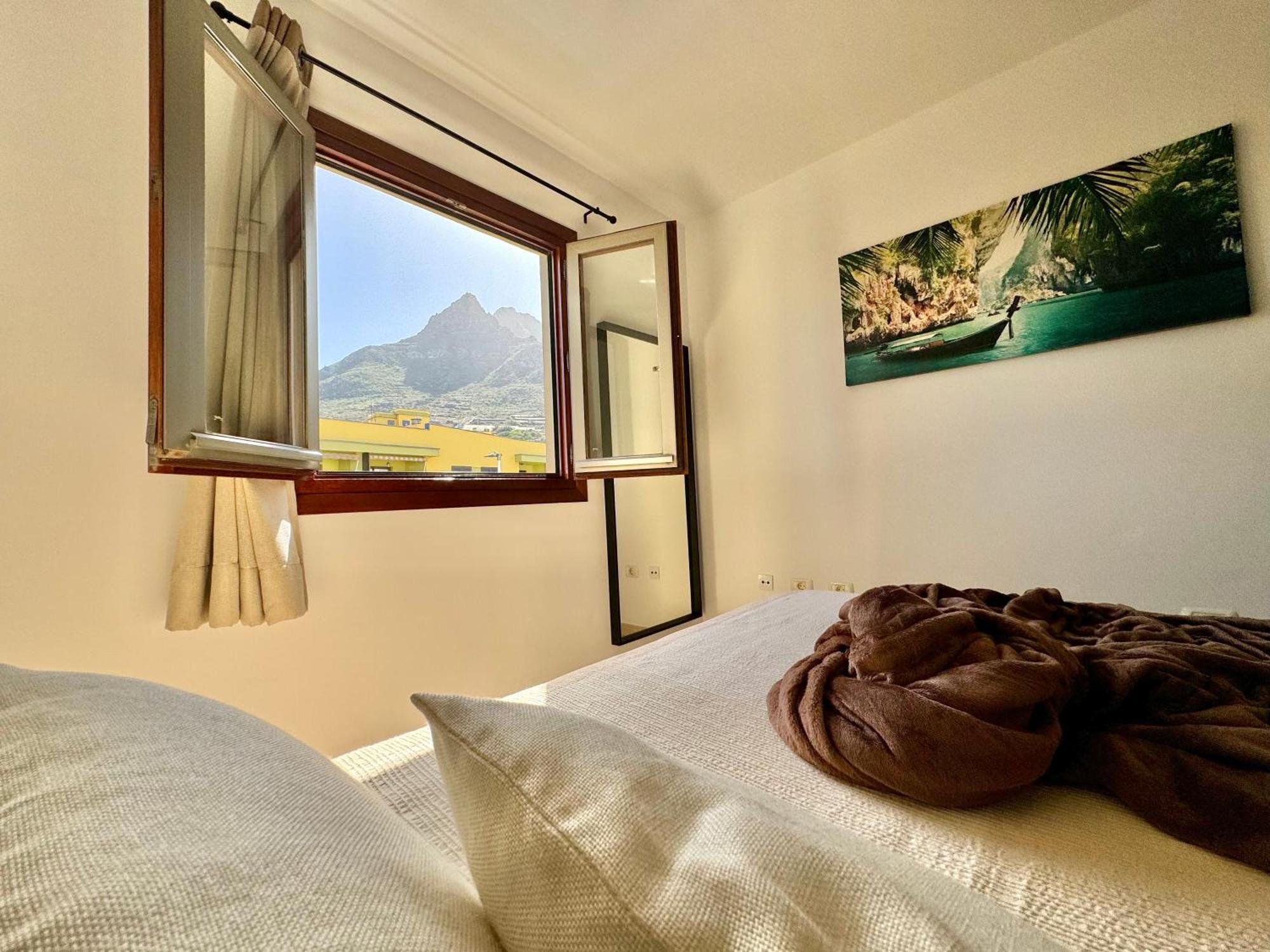 Appartement Mountain, Pool & Sea à Punta Del Hidalgo Extérieur photo