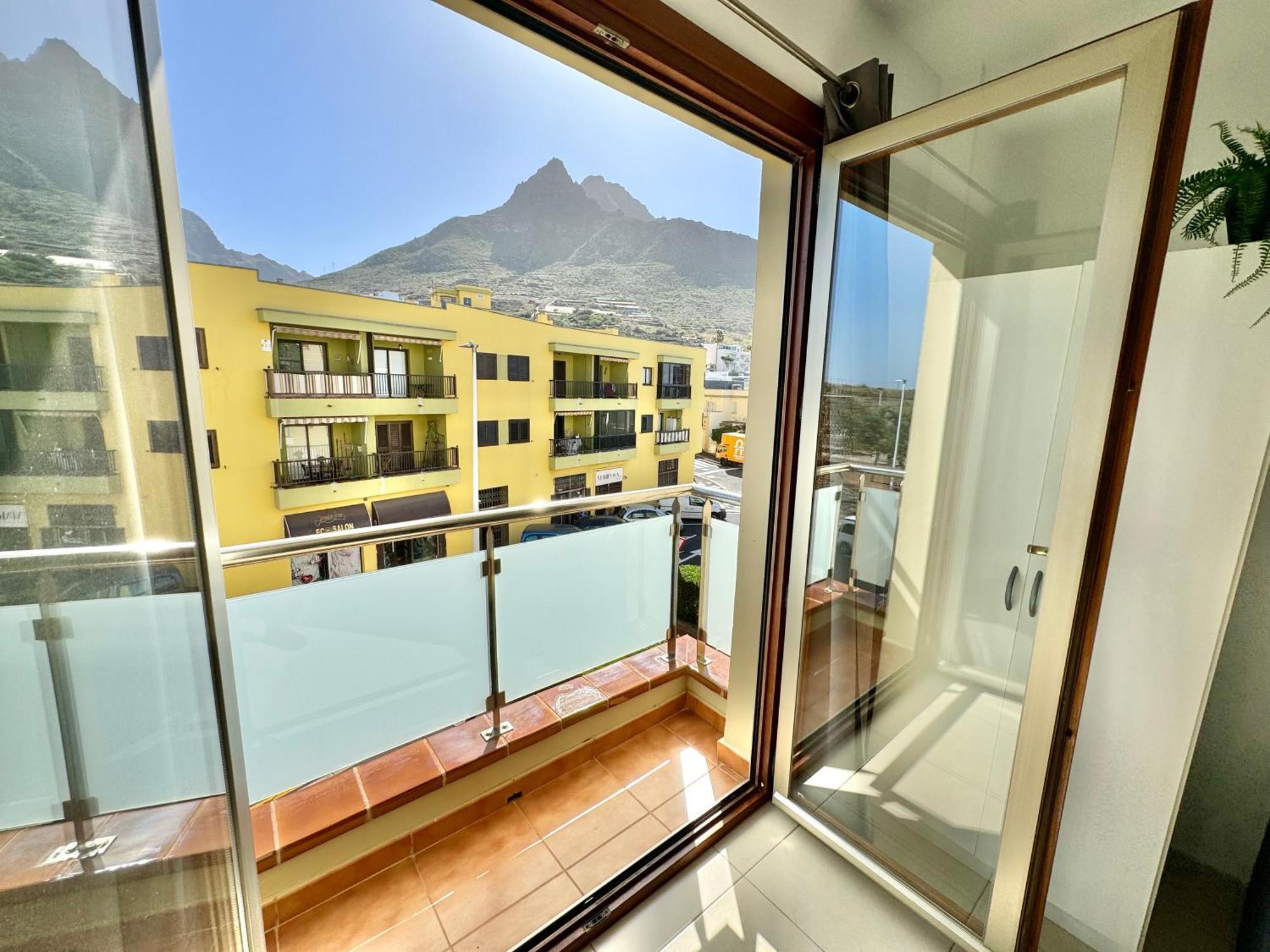 Appartement Mountain, Pool & Sea à Punta Del Hidalgo Extérieur photo